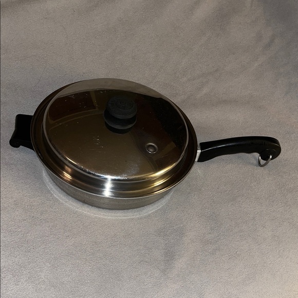 Vintage Saladmaster Stainless Steel Frying Pan with Vapo-Lid - Picture 1 of 7